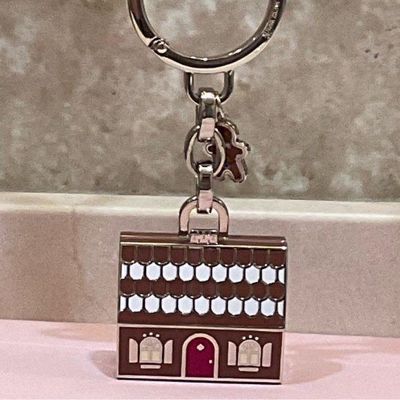 Kate Spade Gingerbread Keychain - Picture 3 of 14